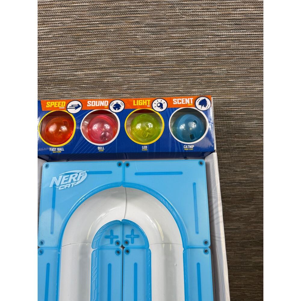 NERF Cat Customizable Modular Cat Track And LED Ball Combo NEW - Picture 3 of 6